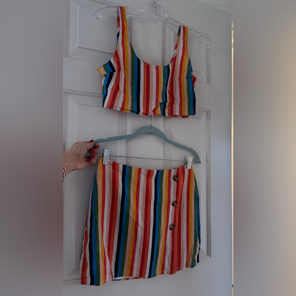 Multicolor Striped set: mini skirt and crop top (size s)